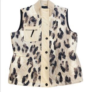Madison hill leopard vest size large